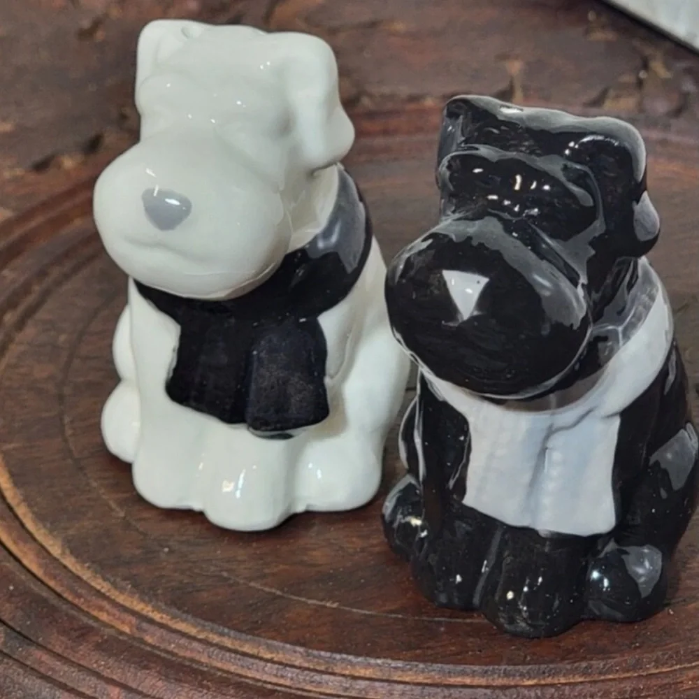 Scottish Terrier Salt and Pepper Shakers